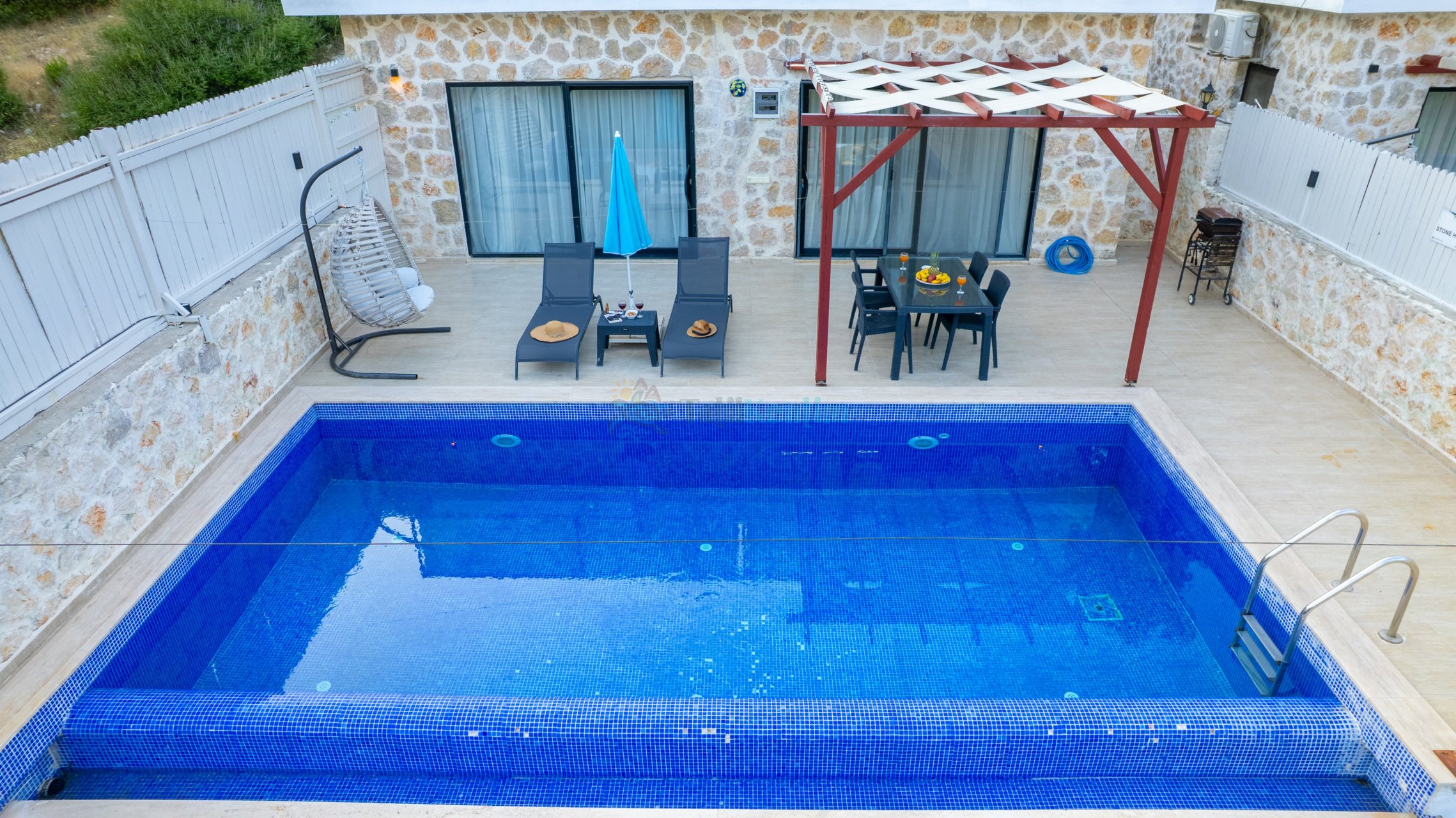 Villa Stone House 1
