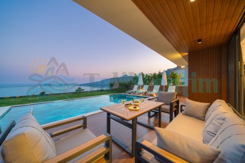 Villa Aura B
