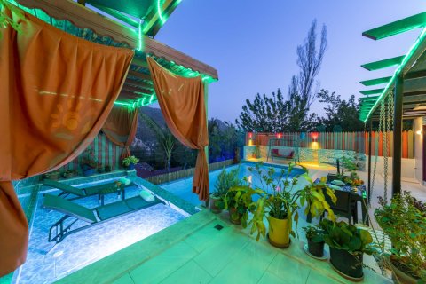 Villa Rainbow Beton