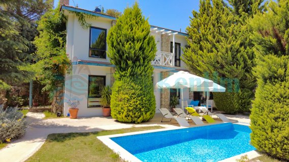Villa Hira Meşe