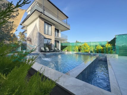Villa Poli