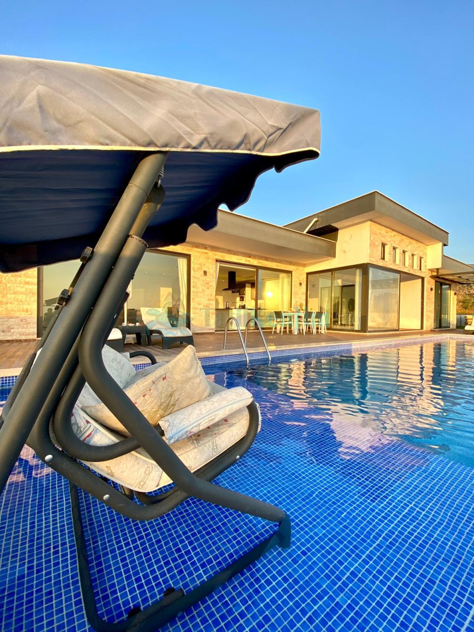 Villa Troy