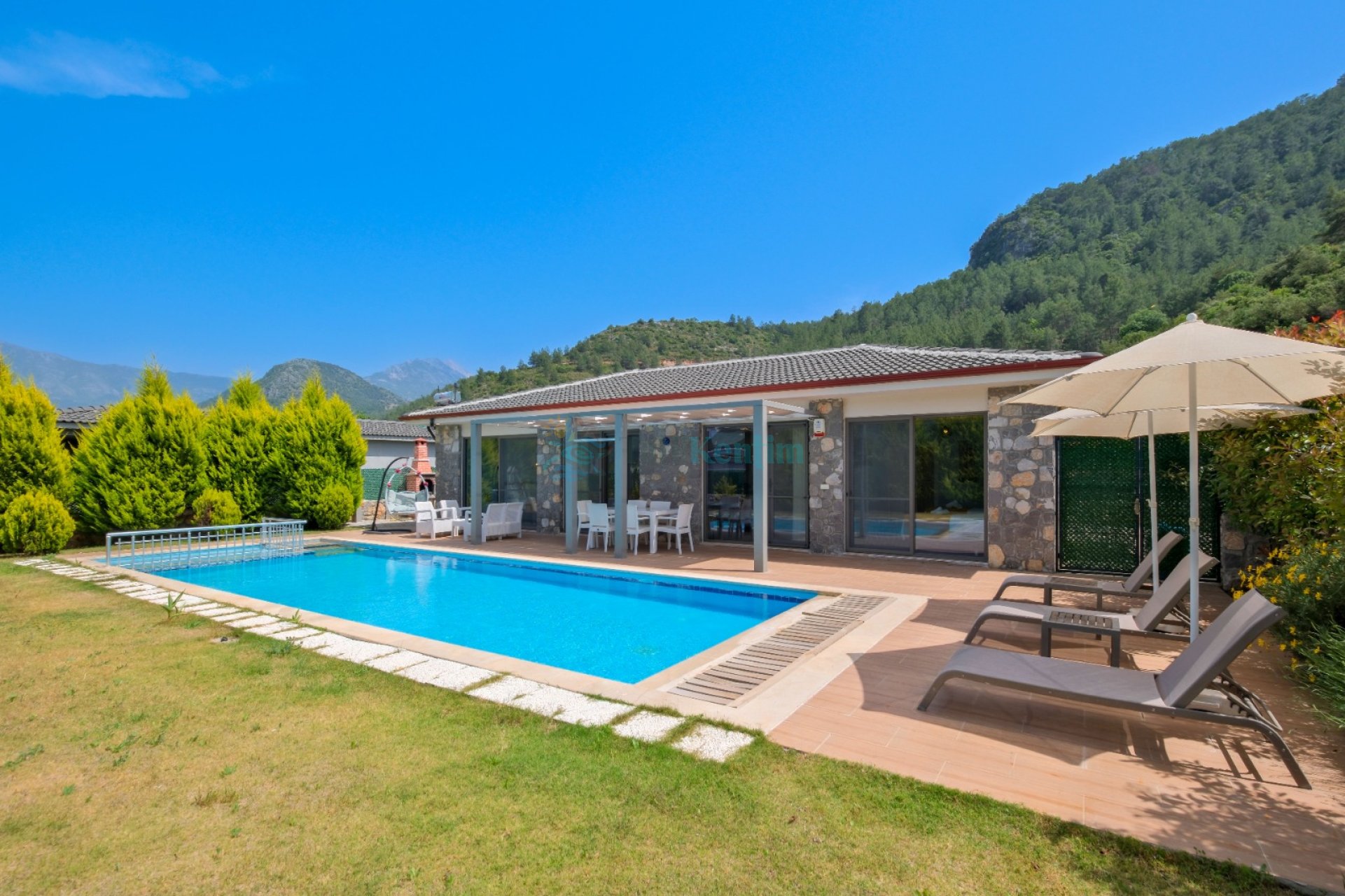 Villa Hayat 2