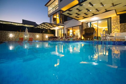 Villa İzo