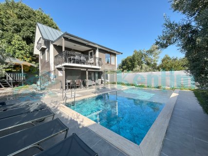 Villa Alacakaranlık