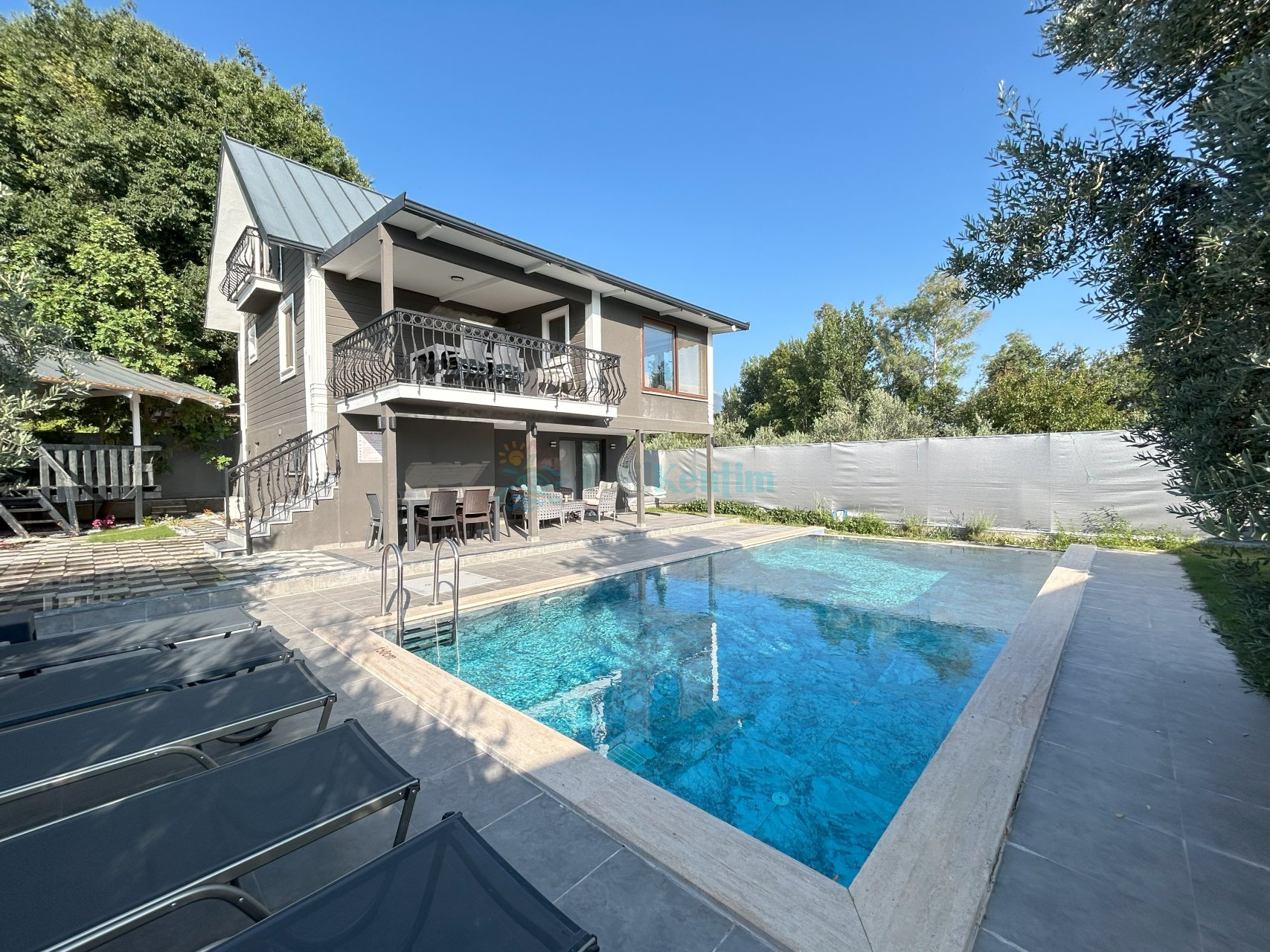 Villa Alacakaranlık