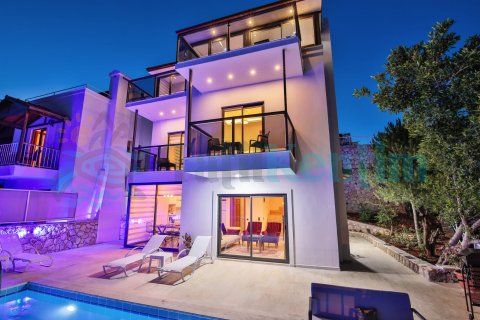 Villa Karsak Moonlight