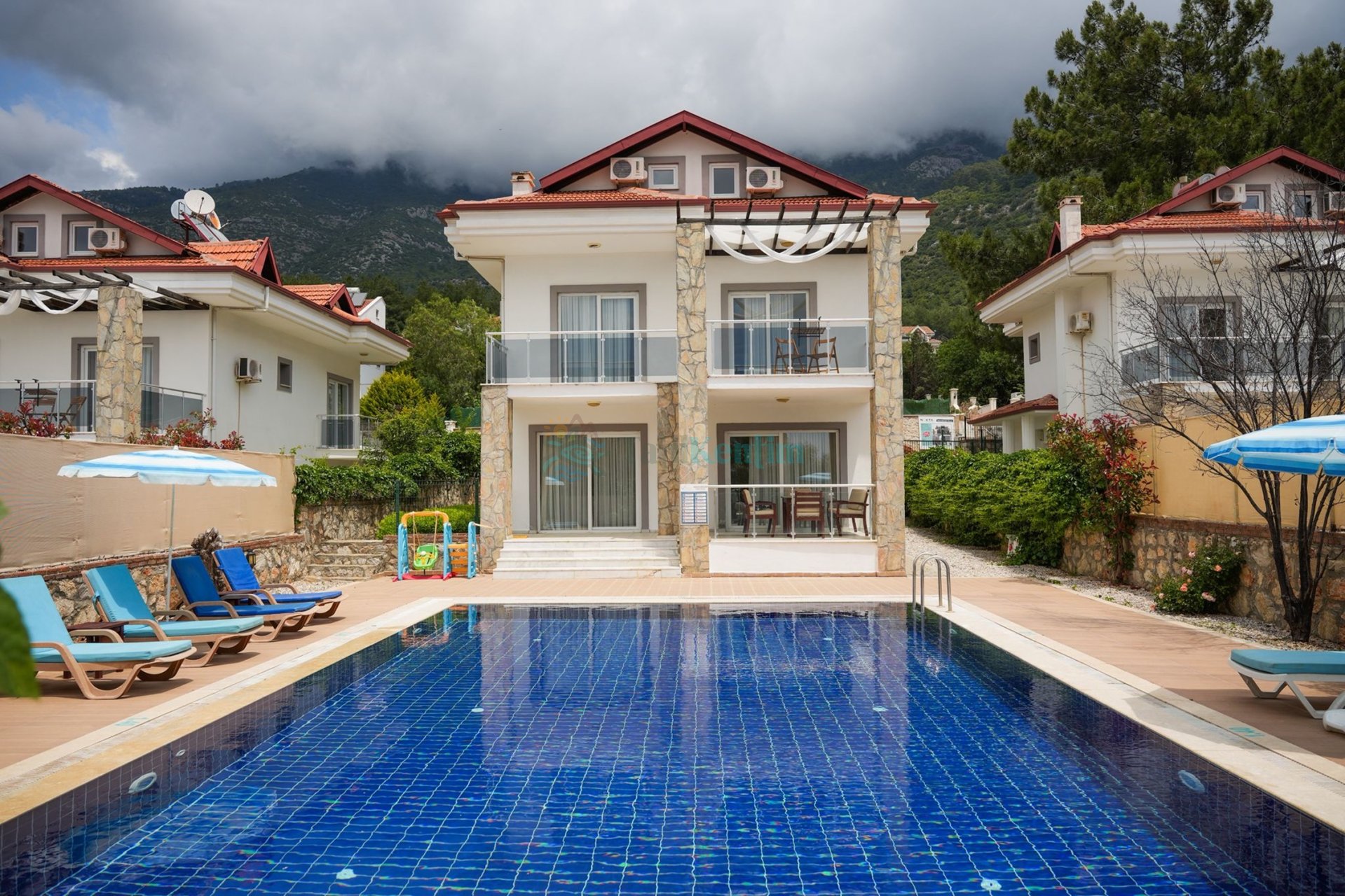Villa Lemon 2