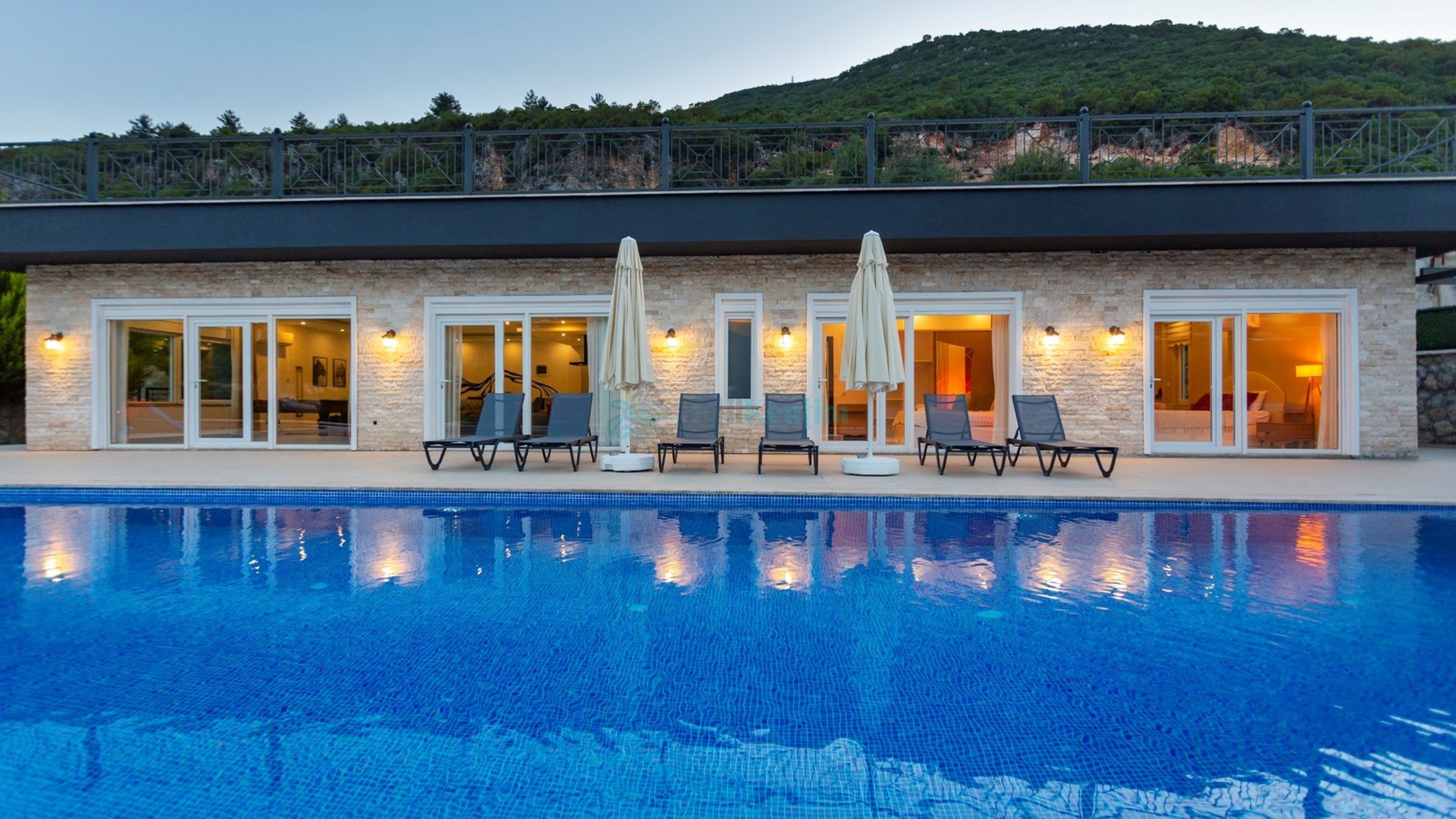Villa Health