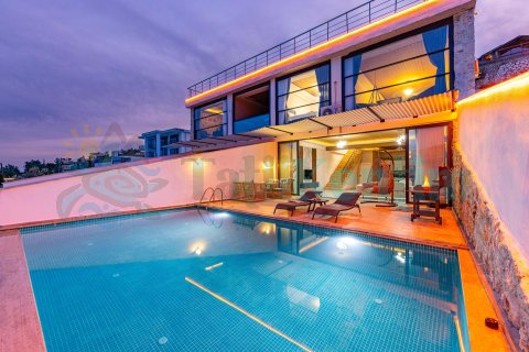 Villa Colombia 2