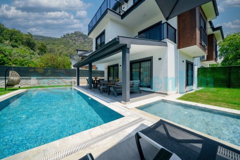 Villa Egem Limon 