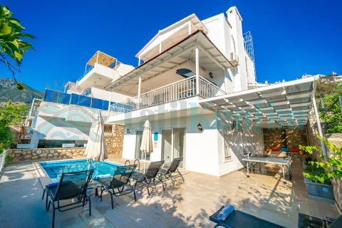 Villa Kumru Kışla